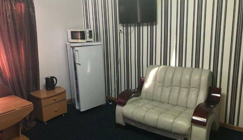 Фотографии номера Номер полулюкс в Гостинице Сибирячка Стрежевой